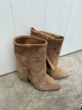 Steve Madden Tan Suede Mid-Calf Western Boots